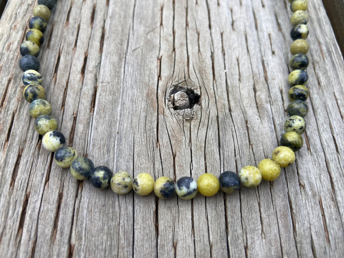 Green and Black Speckled Semi Precious Round Beads