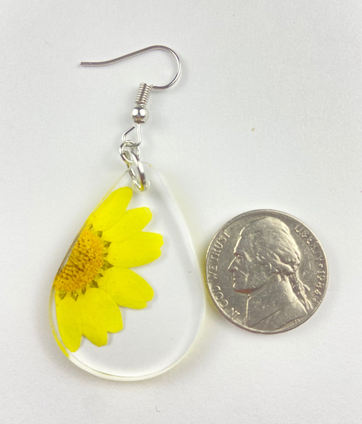 Yellow Daisy Flower Dangle Earrings